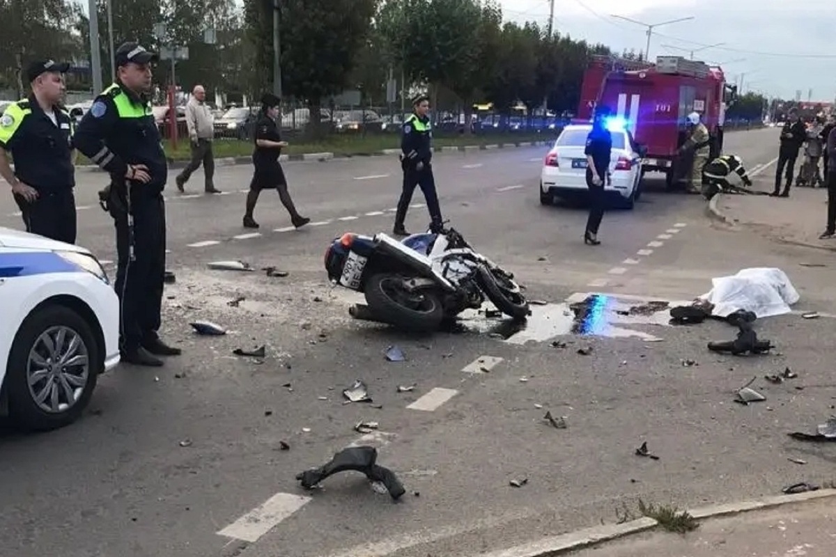 Мотоциклист из Костромы погиб в ДТП в Ярославле