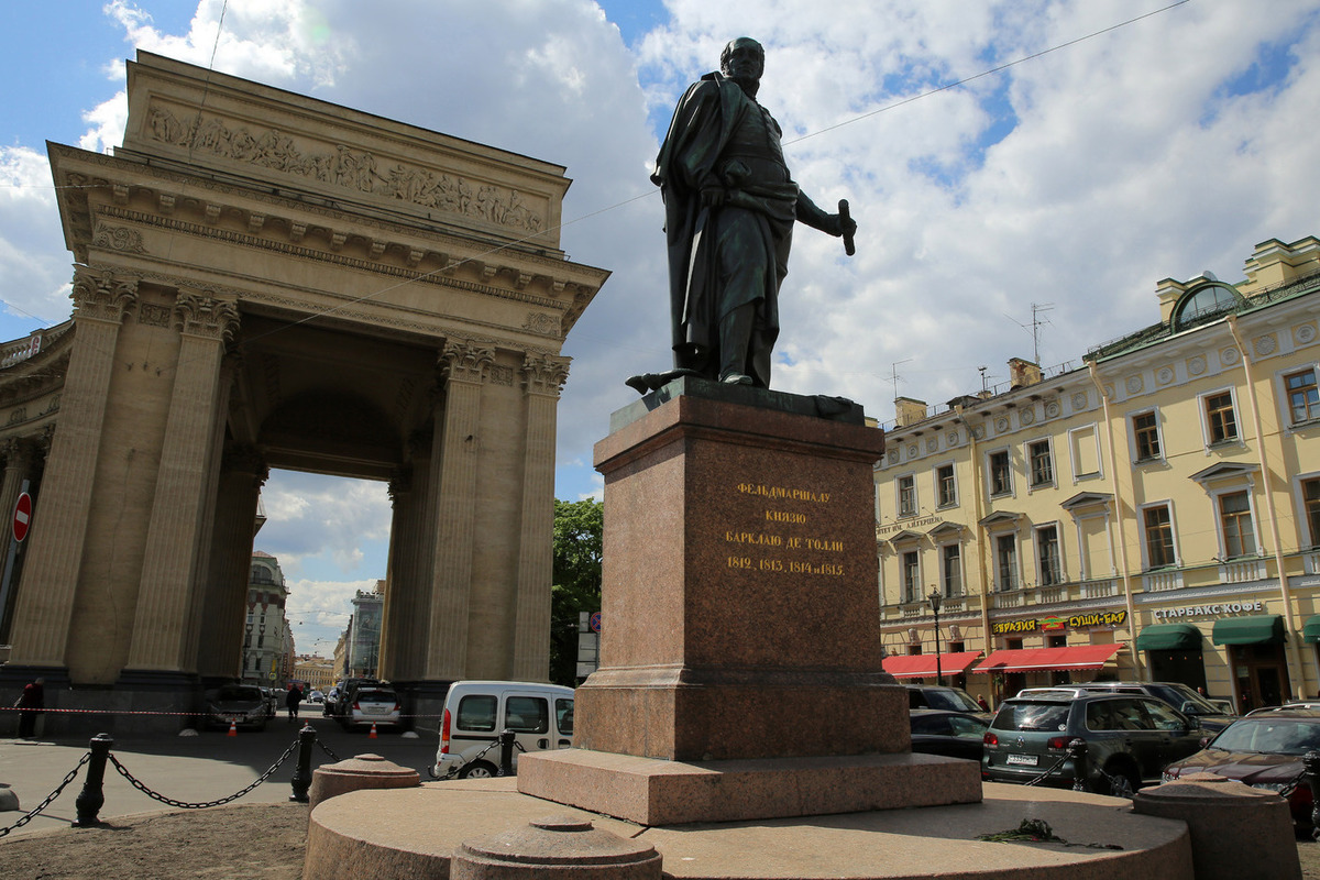 Синоптик Колесов пообещал петербуржцам возвращение тепла в город