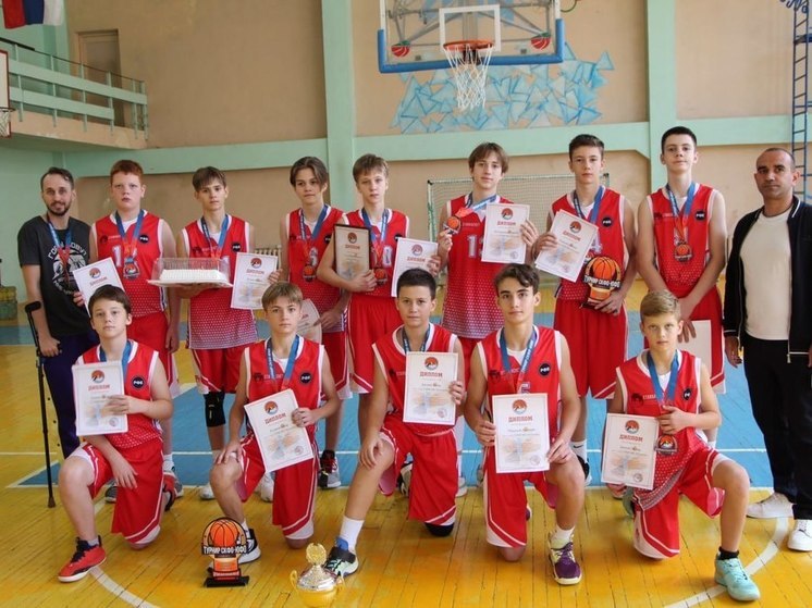 Баскетболисты из Ессентуков стали серебряными призерами Межрегионального турнира