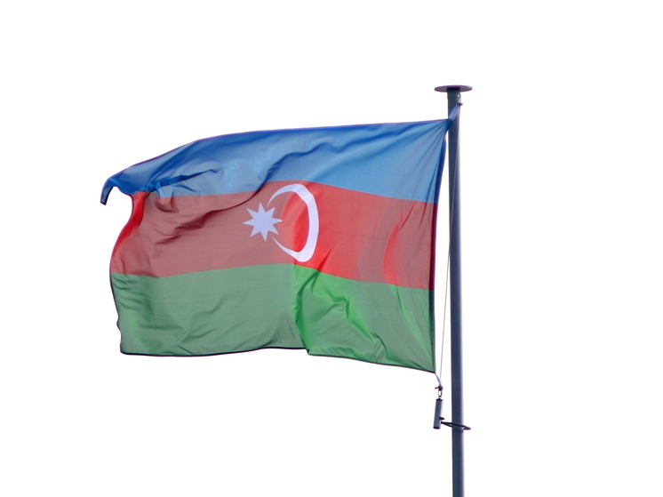 Азербайджан объявил о начале военной операции в Карабахе