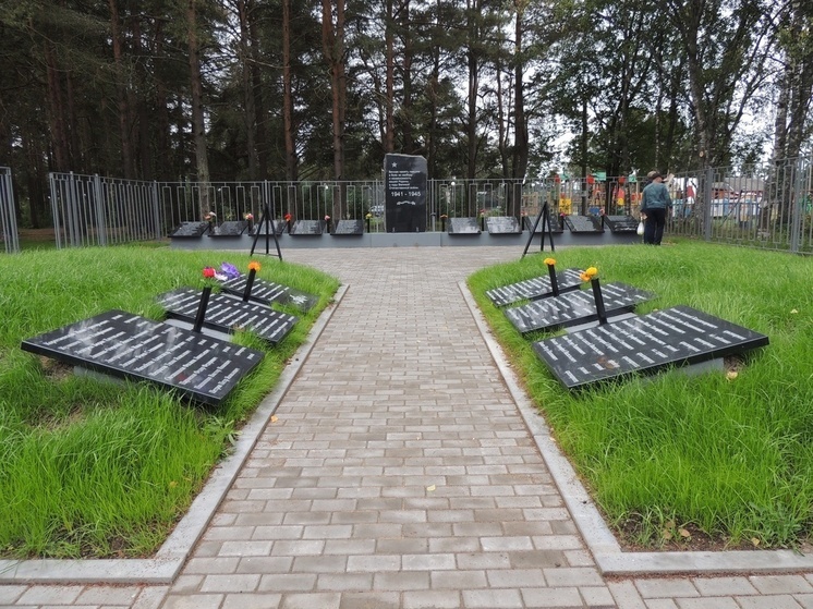 Братскую могилу участников Великой Отечественной облагородили на юге Карелии