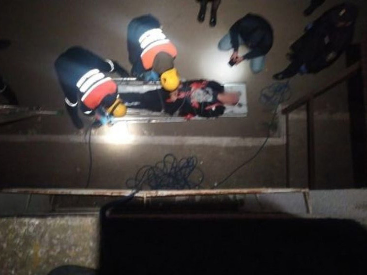 24-летний уфимец выпал из окна третьего этажа