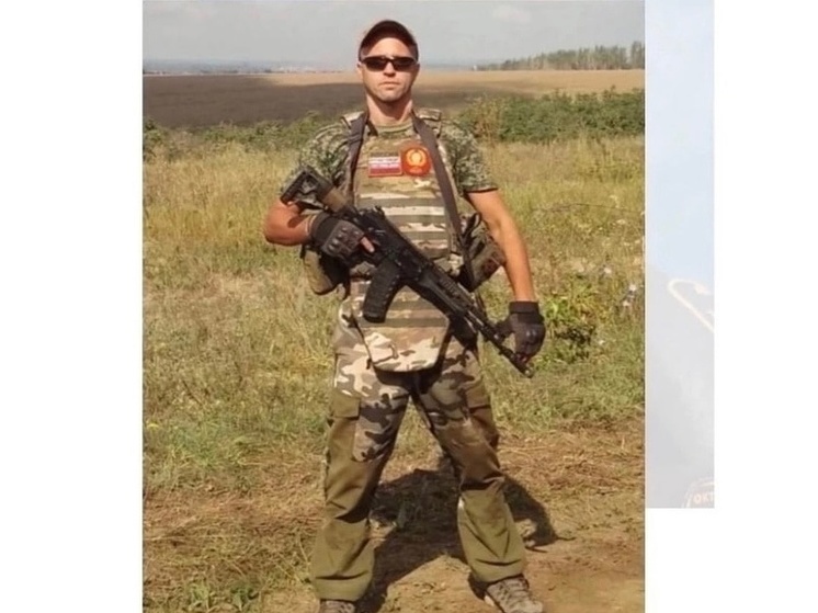 Железнодорожника из Беломорска, погибшего на СВО, проводили в последний путь