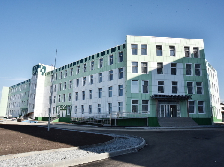Три поликлиники построят до конца года в Новосибирске