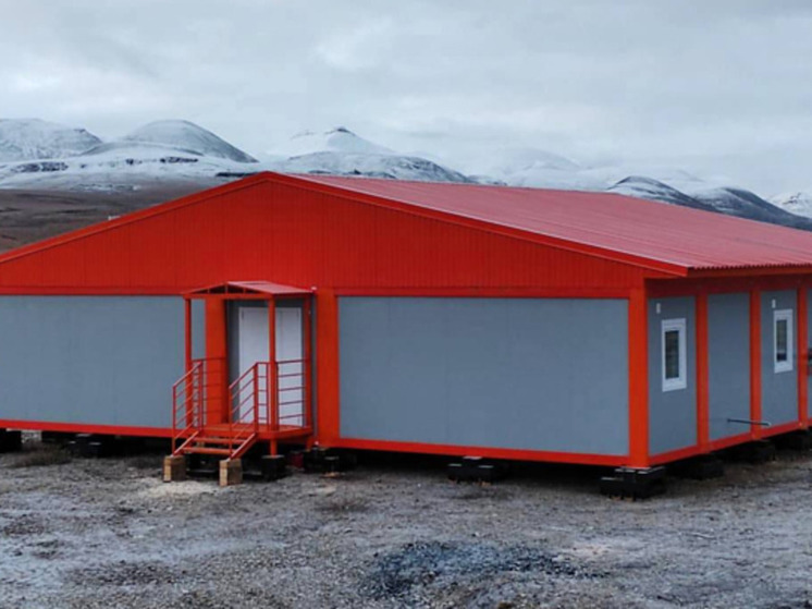 Раньше сроков построили перевалбазу для оленеводов в ГО Эгвекинот