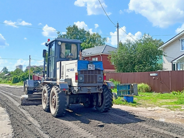 Дорожные рабочие в Иванове проведут планировку покрытия во 2-м и 3-м переулках Бабушкина