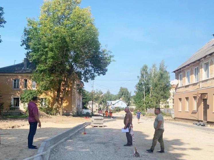 В Балтийске до конца года завершат ремонт улиц Ушакова и Гагарина