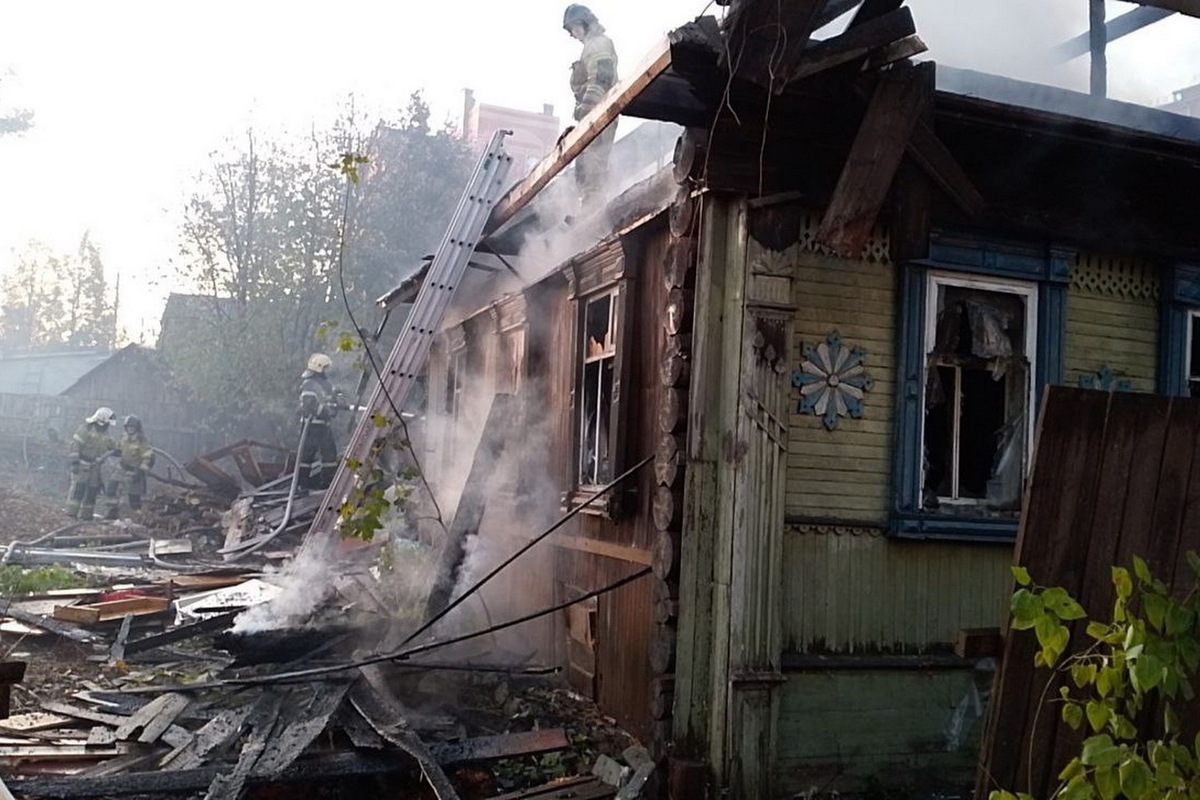 В Йошкар-Оле после пожара в нежилом доме нашли труп - МК Йошкар-Ола