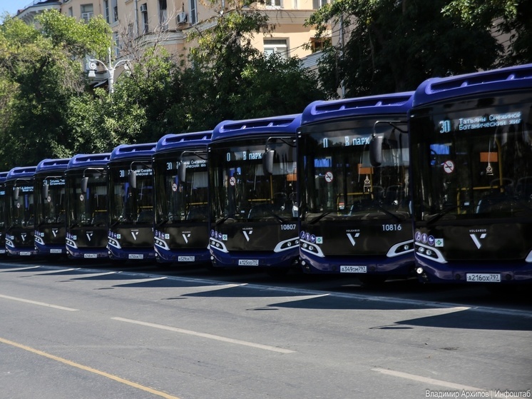 Астраханцы смогут ездить на автобусах по проездным