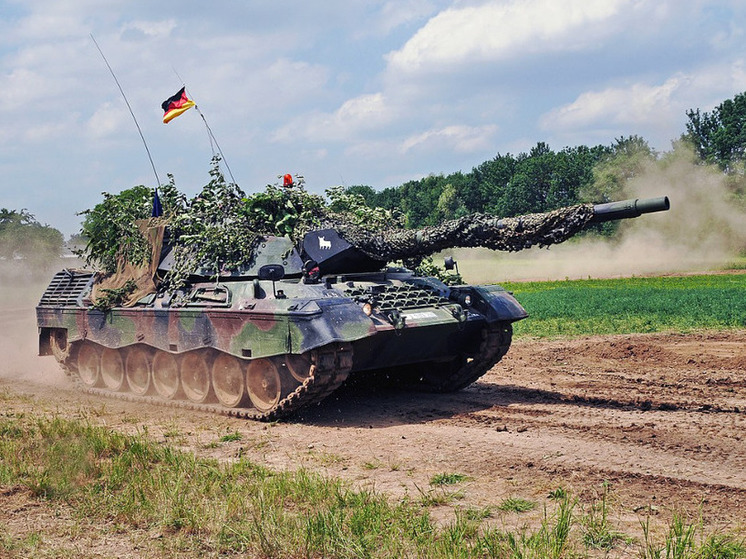 Spectator: передача неисправных танков Киеву — позор для Германии