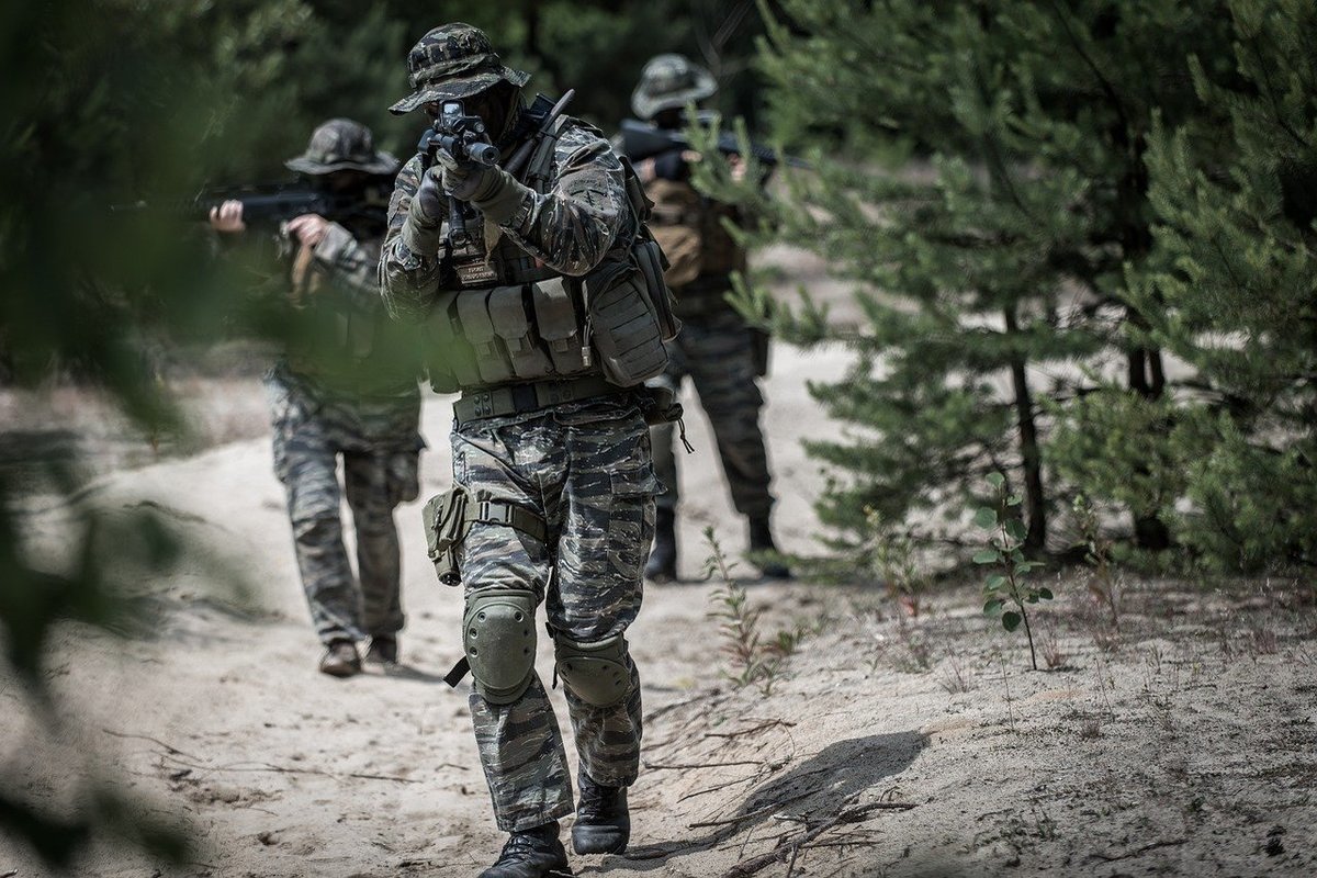 Russian military personnel destroyed the Ukrainian Armed Forces' ammunition supply point near Sinkovka