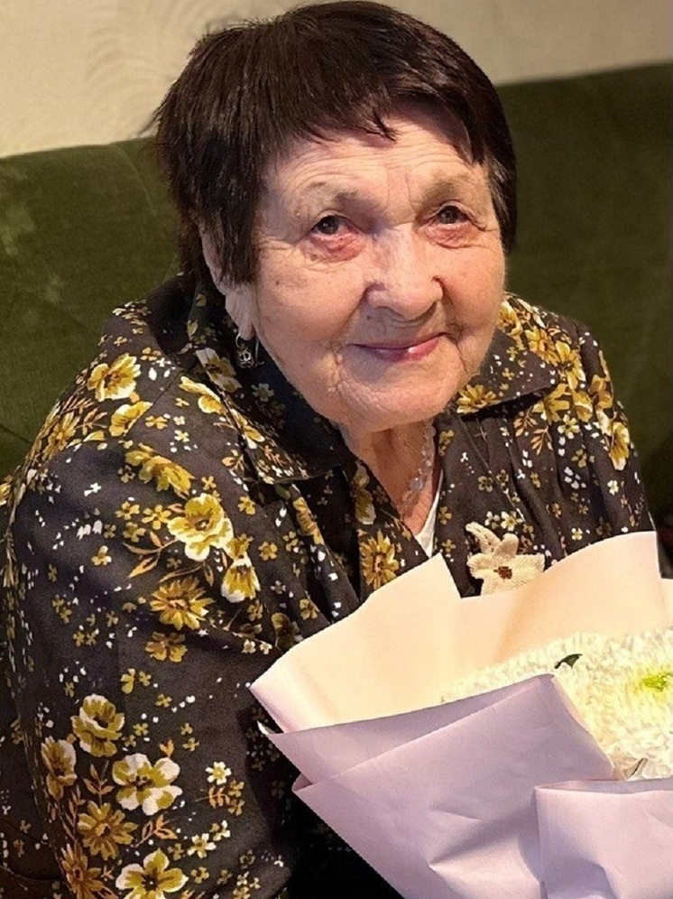 Переехавшая с Ямала в Тюмень пенсионерка отметила 100-летие