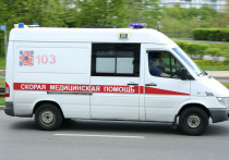 В городском округе Солнечногорск 3-месячную девочку госпитализировали в больницу после падения на нее зеркала