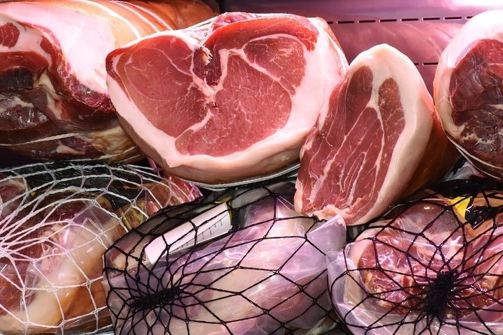 Russians were warned about a noticeable rise in pork prices