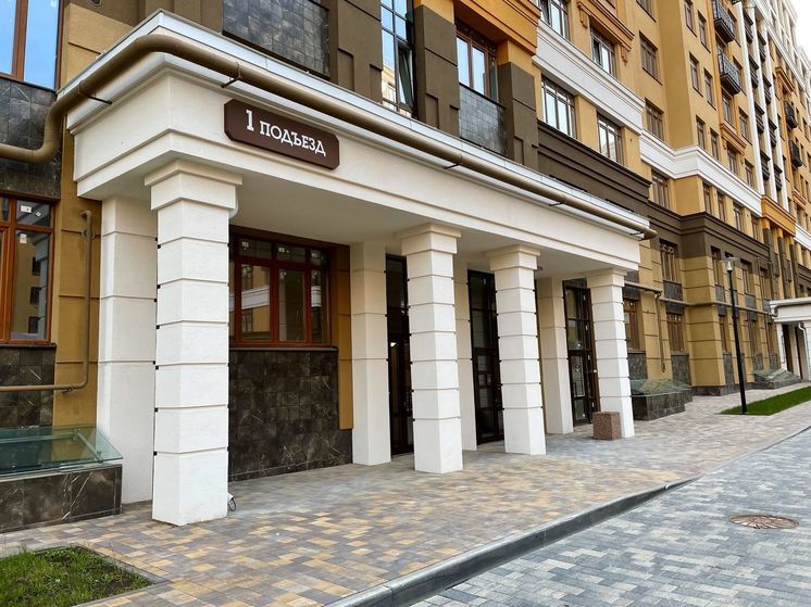 Жительница Рязани отсудила компенсацию у торгового центра за повреждение окон