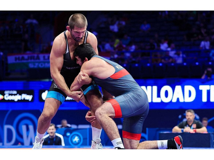 Представитель Краснодарского края получил олимпийскую лицензию на чемпионате мира по борьбе