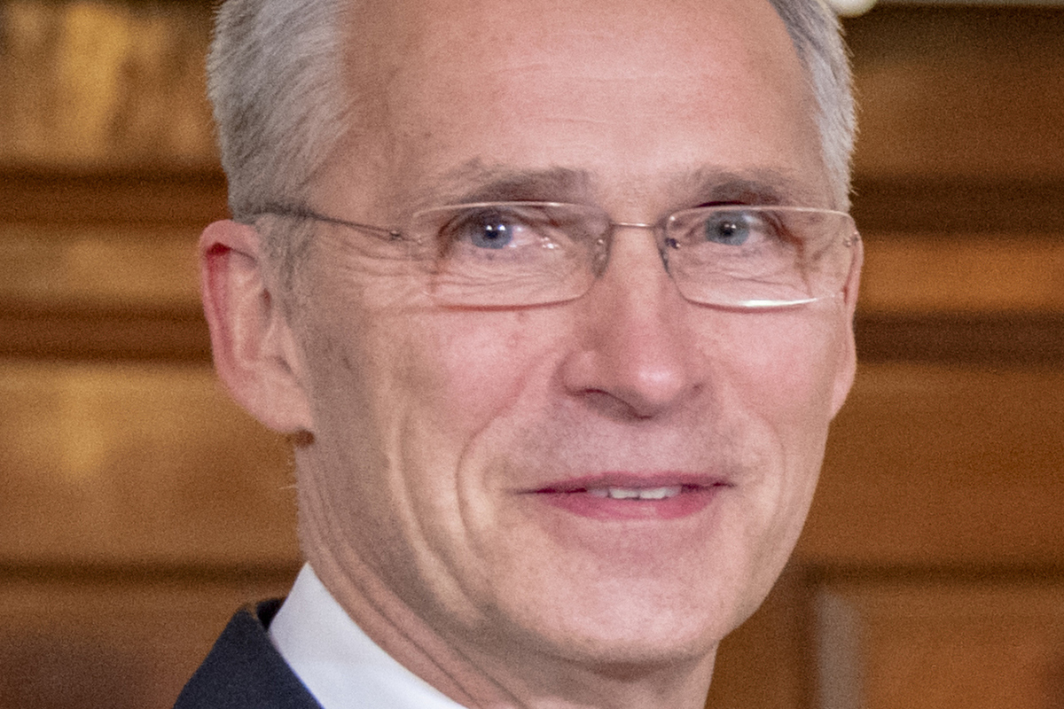Stoltenberg ruled out the possibility of inviting Ukraine to NATO because of the fighting