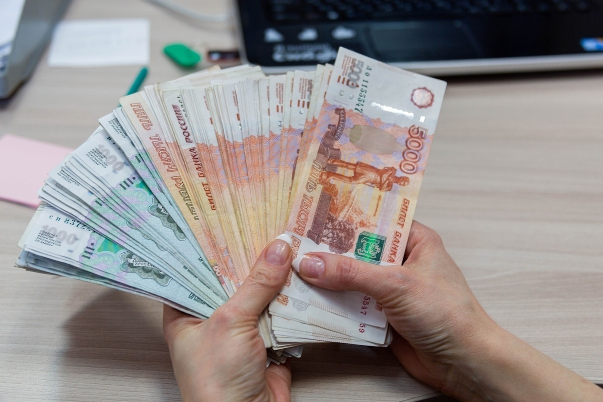 Томскстат подсчитал среднюю зарплату в Томской области