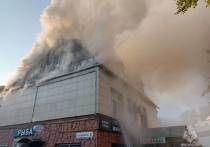 Спасатели в Щелково ликвидируют пожар в офисном здании