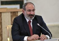 Армянский премьер Никол Пашинян заявил, что в отношении страны ведется информационная гибридная война, и в связи с этим следует быть максимально внимательными
