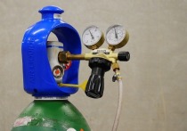 Газовый баллон в частном доме Шебекино Белгородской области взорвал подозреваемый, к которому пришли полицейские с обыском