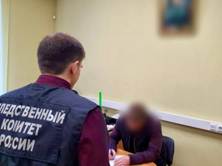 Полицейского из Саратова будут судить за хищение у фирмы трех тысяч литров алкоголя