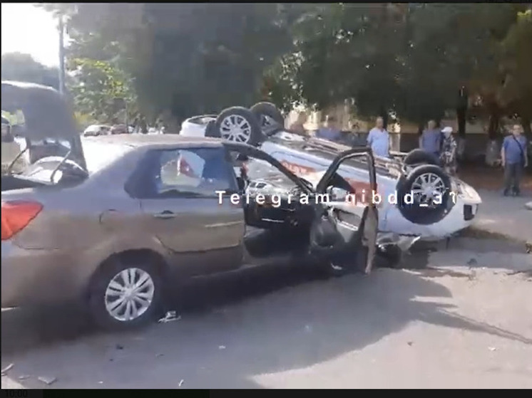 В Старом Осколе во время ДТП пострадали четыре человека