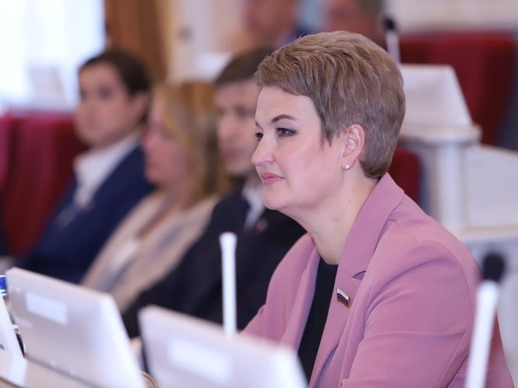 В Архангельске областные парламентарии провели первую сессию в новом созыве
