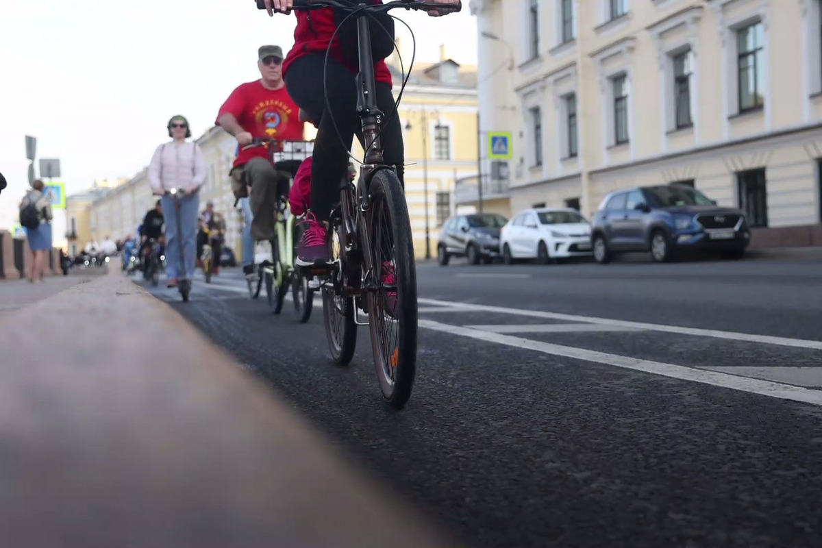 В Петербурге «На работу на велосипеде» 22 сентября отправилось больше 500  человек - МК Санкт-Петербург