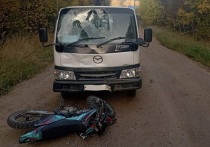 В половине шестого вечера 22 сентября около поселка Селенгинск  Республики Бурятия 15- летний подросток на мотоцикле «Регулмото Медалист» столкнулся с автомобилем «Мазда Титан»