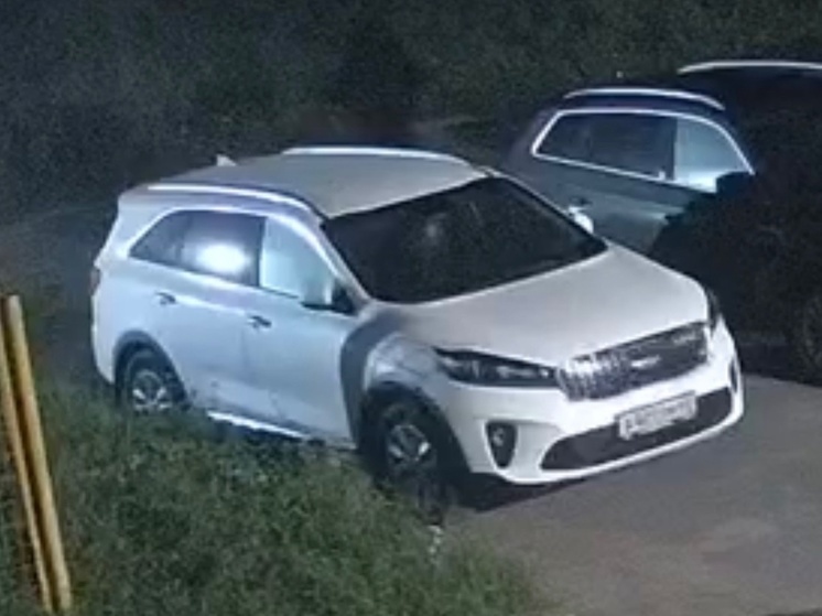 В Твери разыскивают угнанный со двора автомобиль Kia Sorento