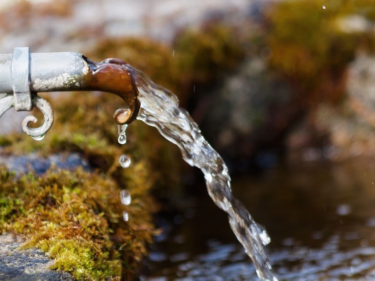 Жители поселка в Карелии продолжат платить за воду, которой не пользуются