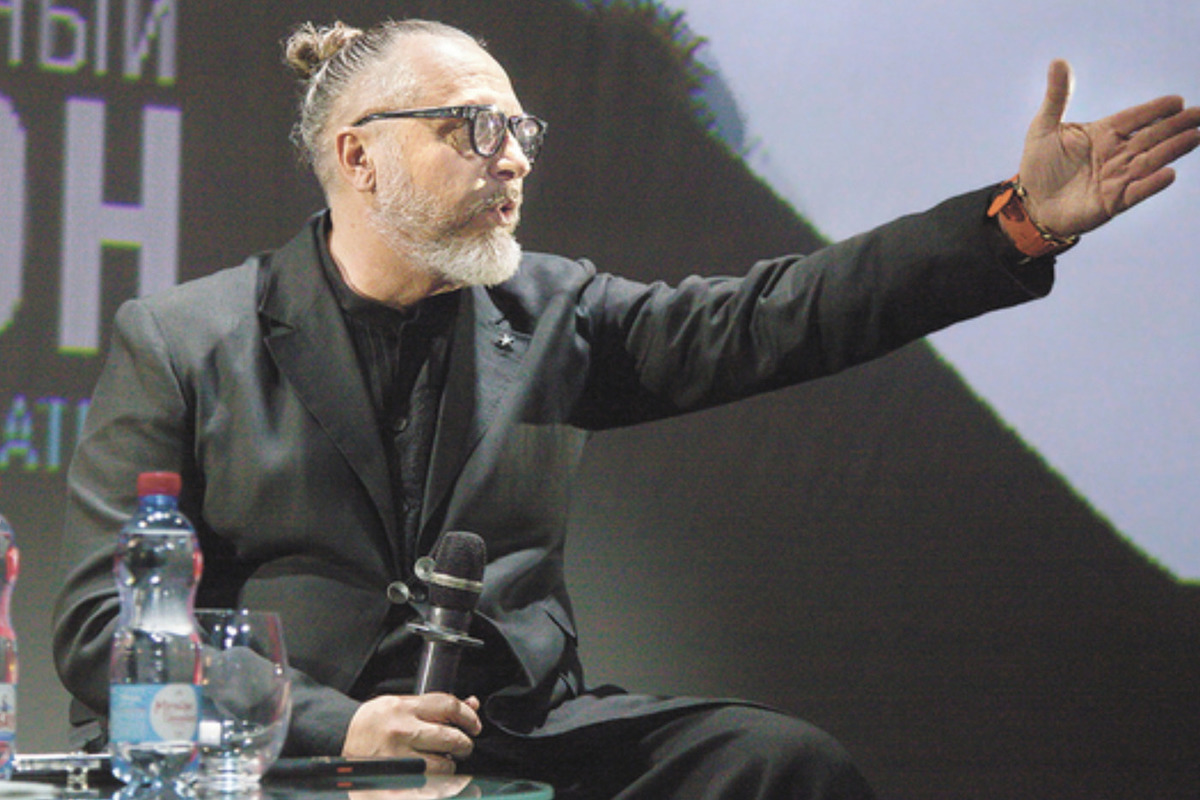Grymov decided to stage “Judas” and a play based on Coelho