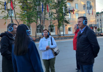 В Мурманской области во флотской столице появилась уникальная иммерсивная экскурсия по улице Сафонова. Аудиогид позволяет перенестись на главную улицу города в 50-60-ые года прошлого века, сообщили в местной администрации.