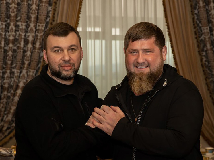 Кадыров заочно поздравил "дорогого брата Дениса Пушилина" и пожелал здоровья