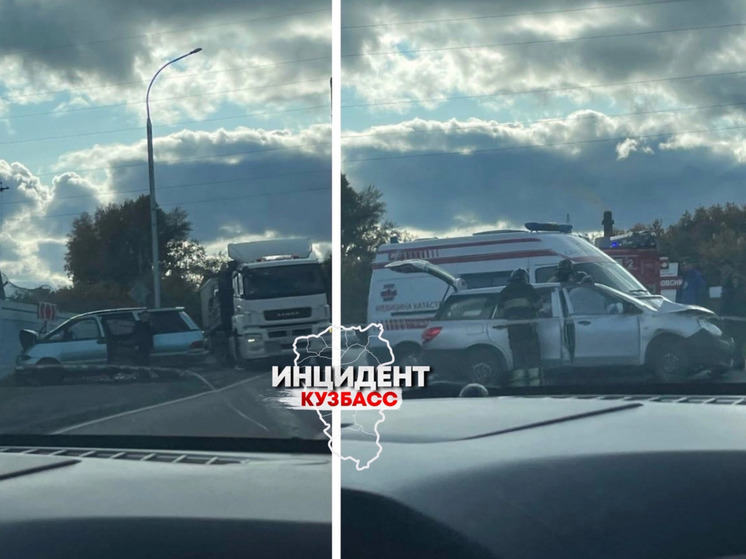 ДТП с участием двух автомобилей произошло в Кузбассе