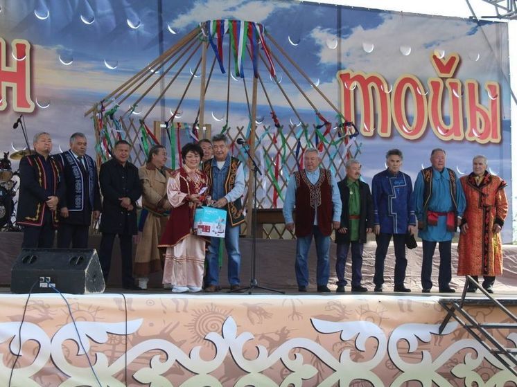 Звание «Человек года» вручили сельскохозяйственным работникам Хакасии