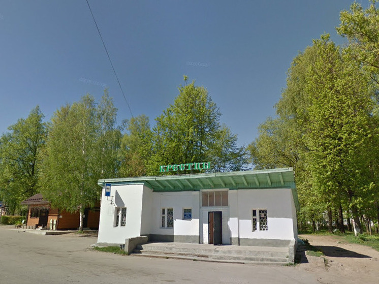 Сергей Яковлев поздравил Крестцы с Днем поселка