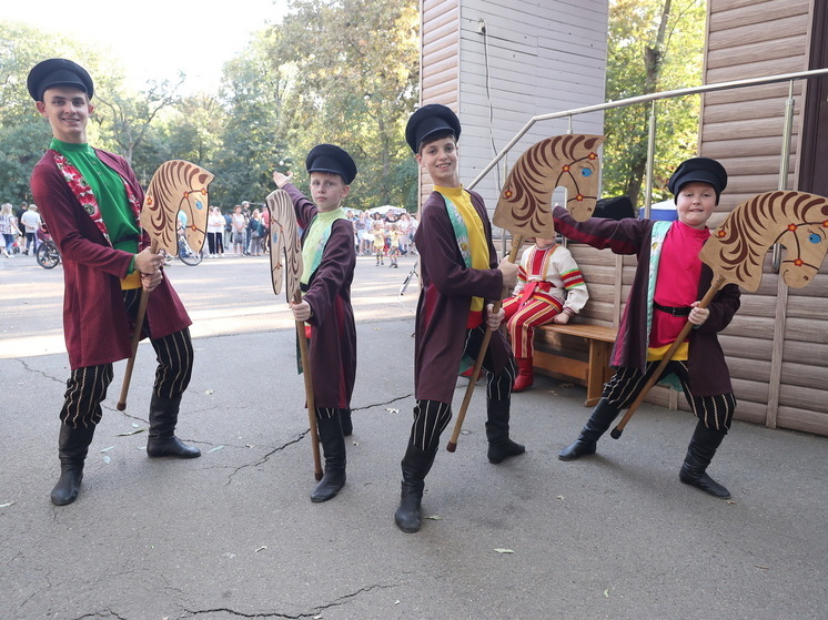  В День города в Краснодаре завершился фестиваль «ЭТ[Н]О МЫ»