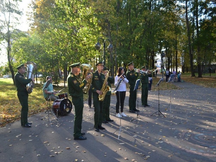 Праздник осени прошел в парках Серпухова