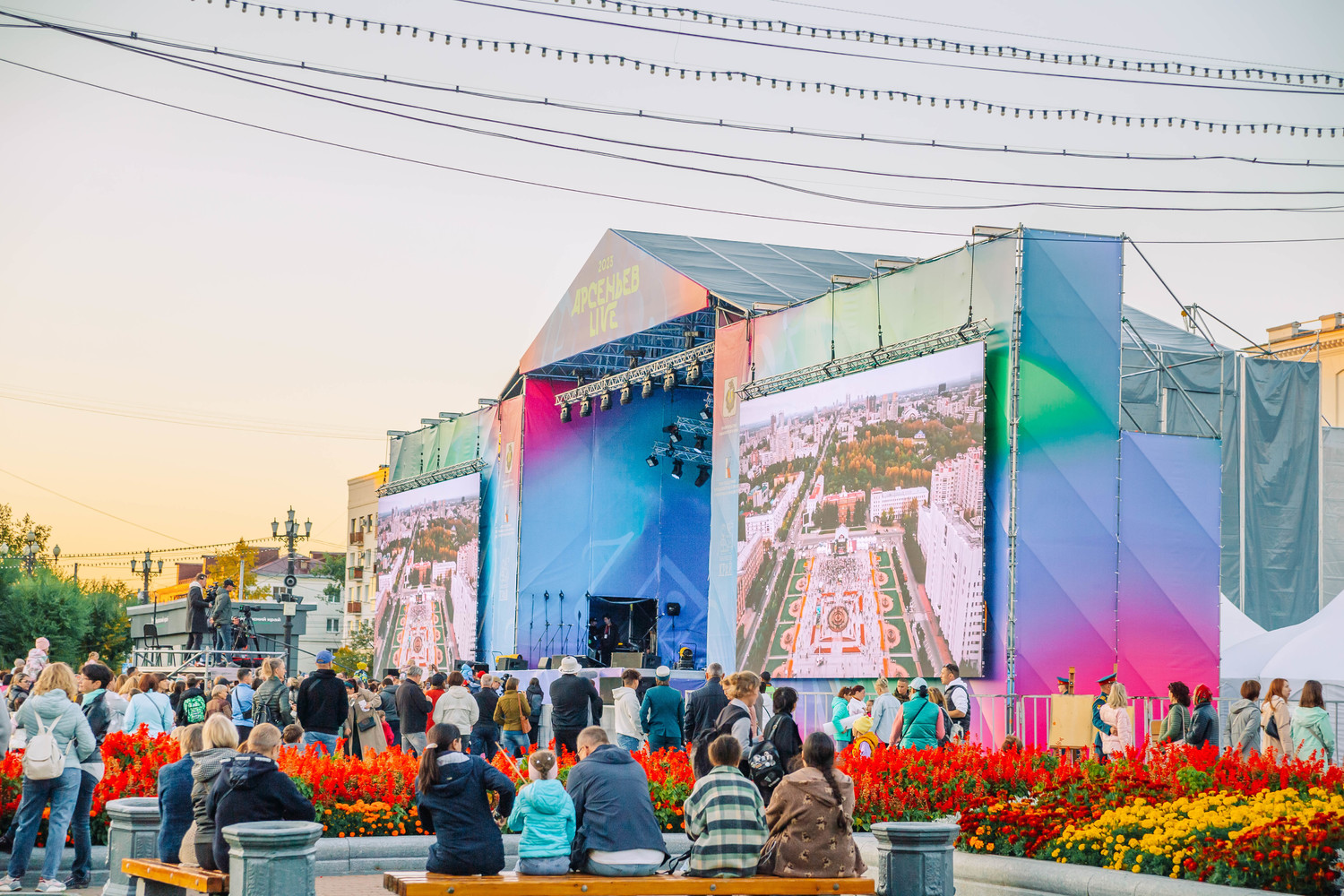 Тысячи зрителей собрал второй фестиваль «Арсеньев LIVE в Хабаровске»: фото