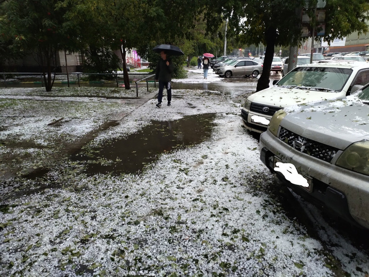 В Томске утром 25 сентября пошёл снег