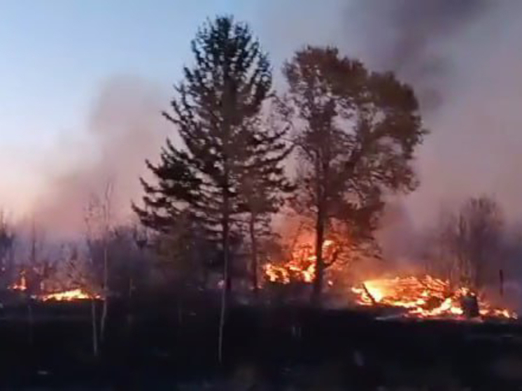На железнодорожной станции в Амурской области случилось возгорание