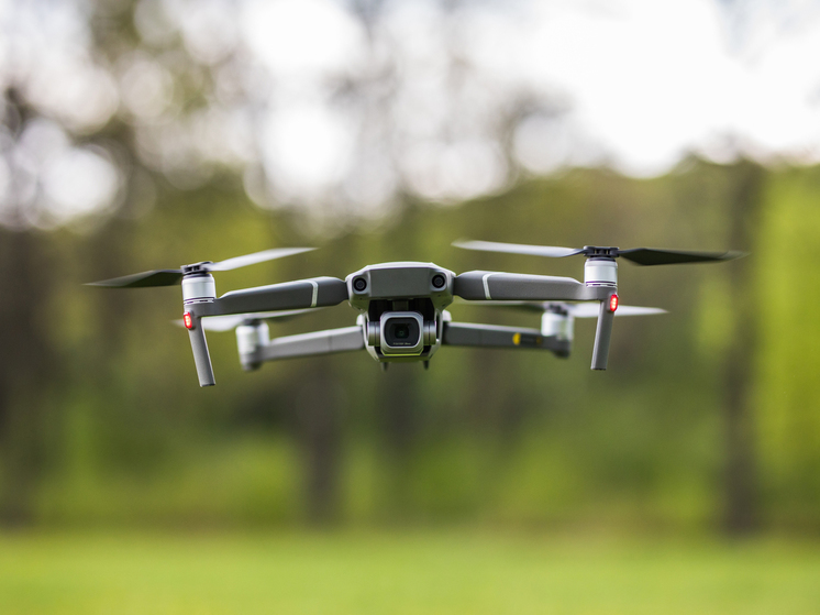 В Госдуме предложили внедрить в школы уроки пилотирования и создания дронов