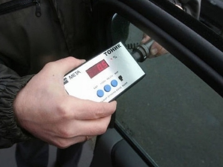 В Ярославле, в ходе рейда, около 50 водителей оштрафованы за тонировку авто