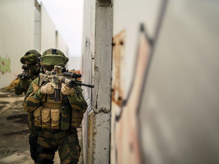 RT: an explosion occurred at military warehouses in Krasnodon LPR