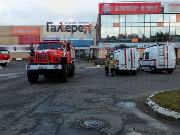 Привет с Украины: костромичей эвакуируют из ТЦ «Галерея» из-за мнимой бомбы
