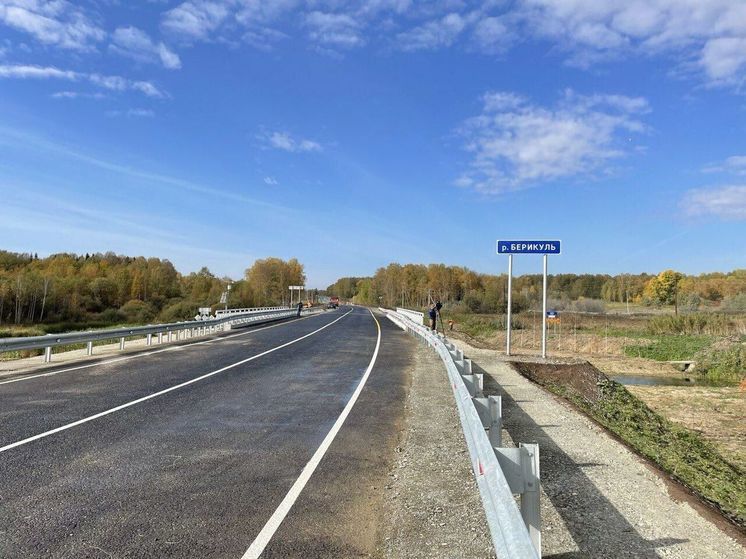Мост через реку на кузбасской трассе открылся раньше срока