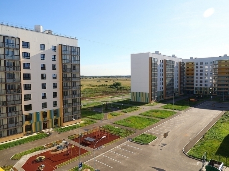 Новгородцам рассказали об особенностях участия в долевом строительстве