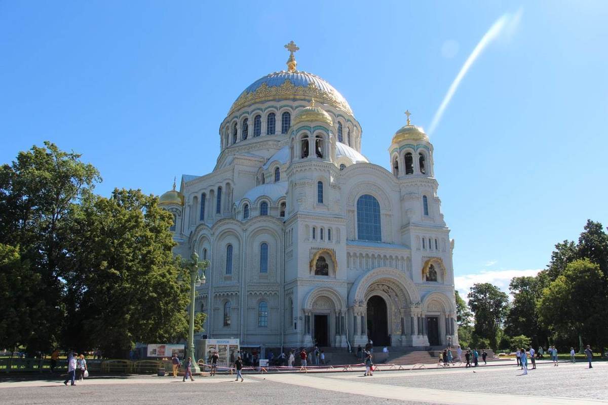 Морской Никольский собор крон